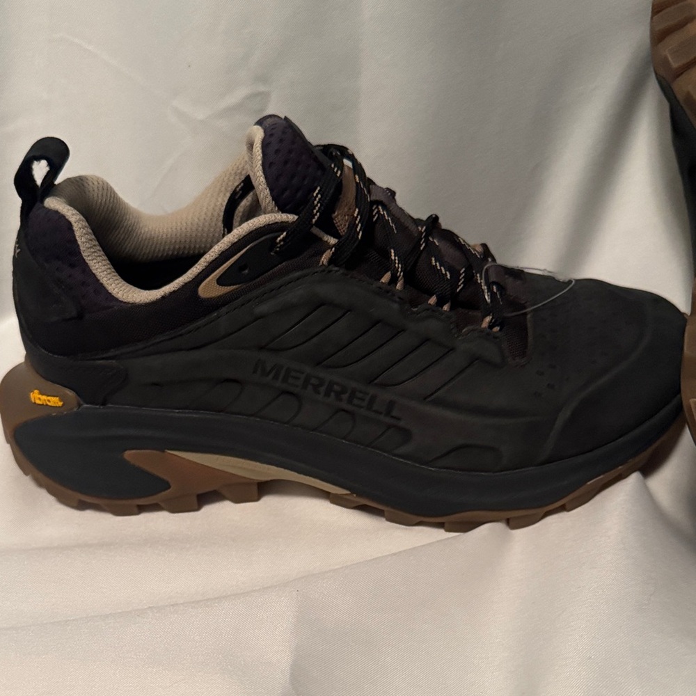 Merrell Women’s Black and Tan Hiking Shoes